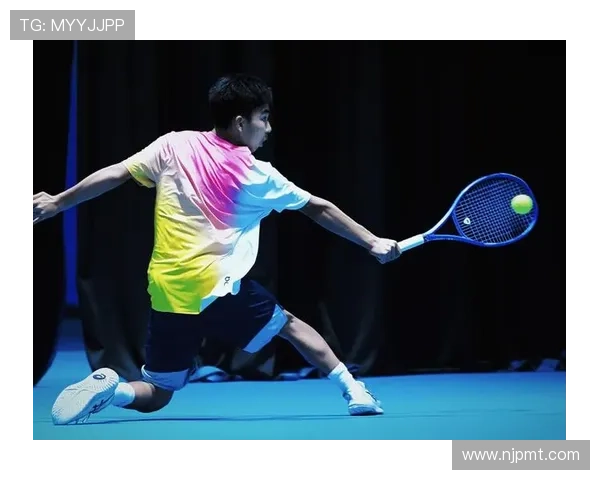 新赛季网球巡回赛激战正酣名将回归新星崛起引关注伤病调整战术升级